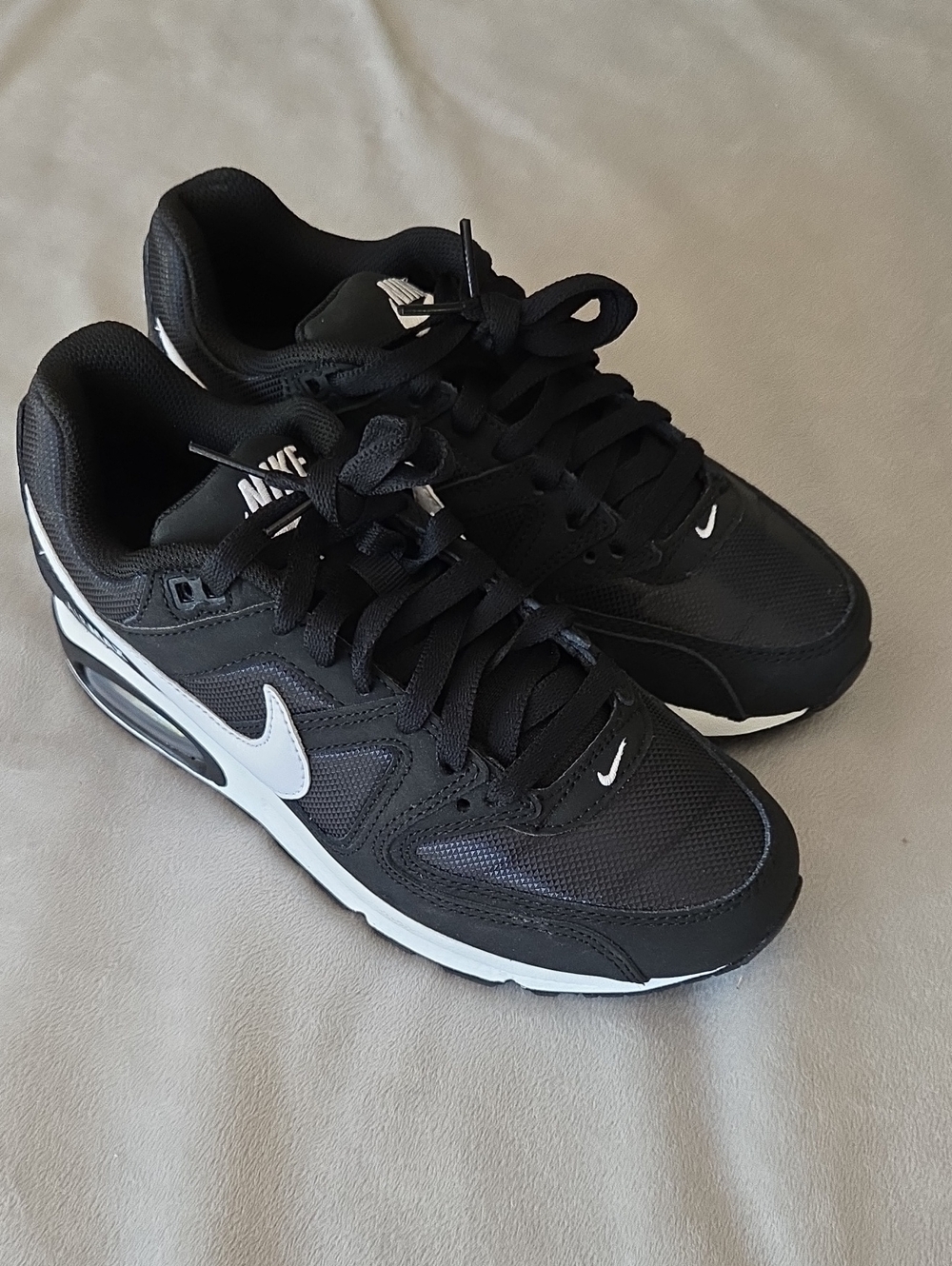 Brand New Nike Air Max, Size 6.5, Black & White